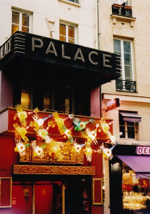 Façade du squat Le Palace - Paris, France – Juin 2004 